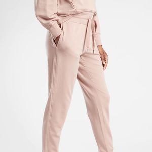 NWT Athleta Balance Jogger - Mocha Latte / L